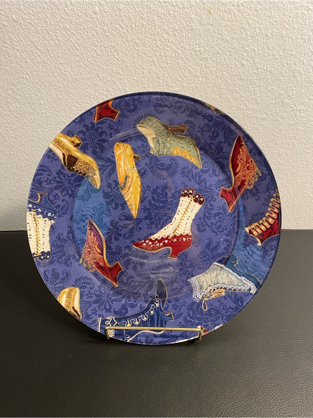 Blue Victorian Boot Accent Plate - Unbranded Decorative Plate